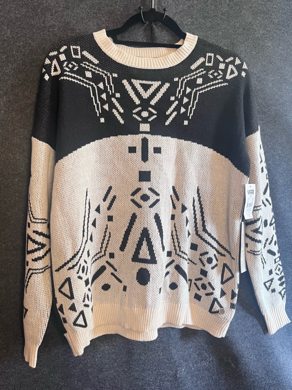 VANS Size XS Black and White Crewneck Geometric Pattern Sweater Long Sleeve NWT